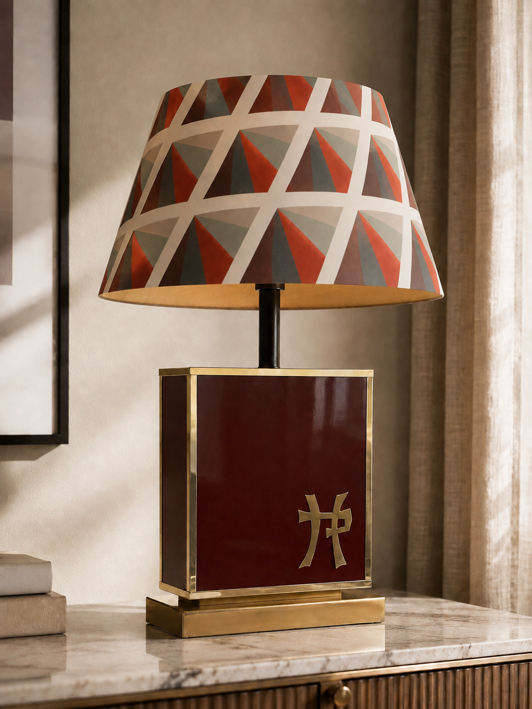 Geometric Red Lacquered and Brass-Finished Table Lamp, Possibly Attributed to Jean-Claude Mahey – product image 2