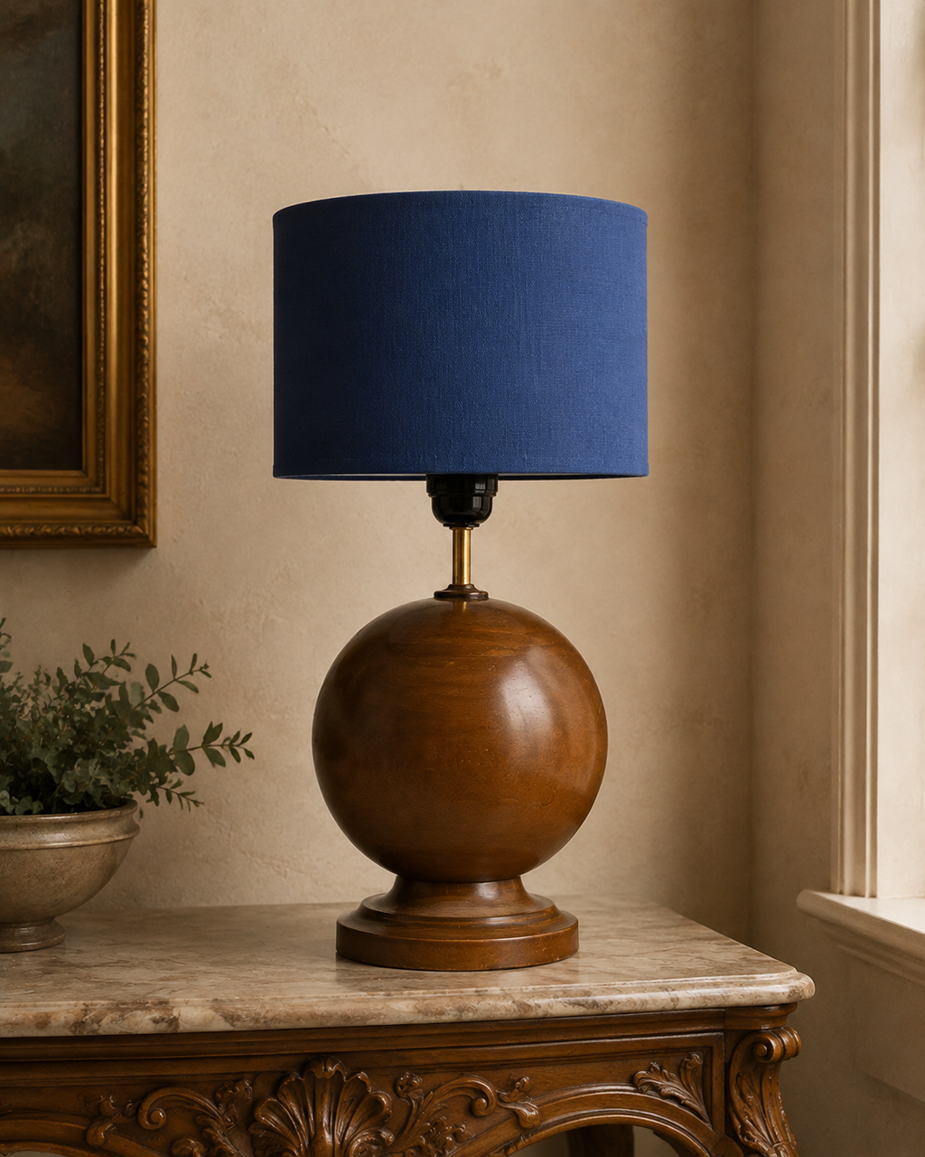 Vintage Wooden Table Lamp – product image 1