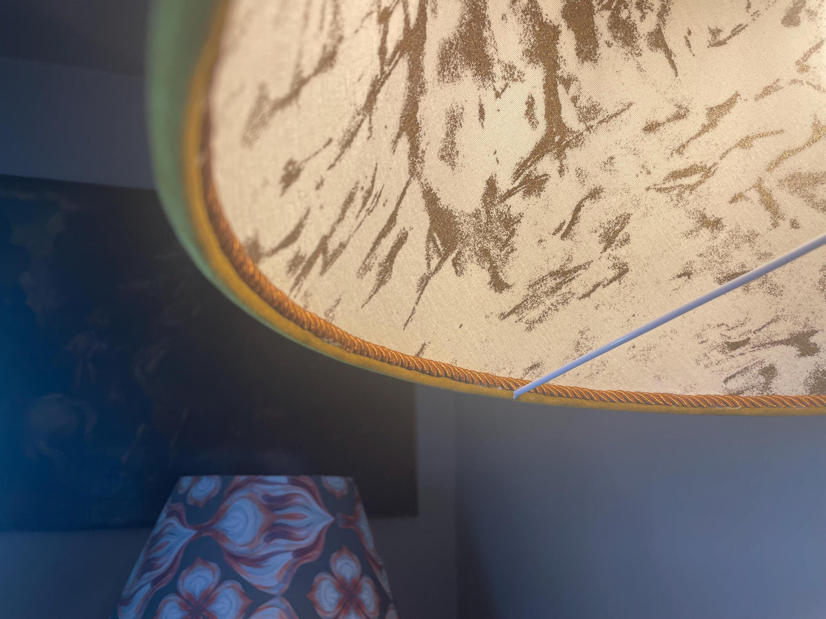 Lampshade in a soft green velvet, with a smooth, matte finish | Handmade in Italy – image 6