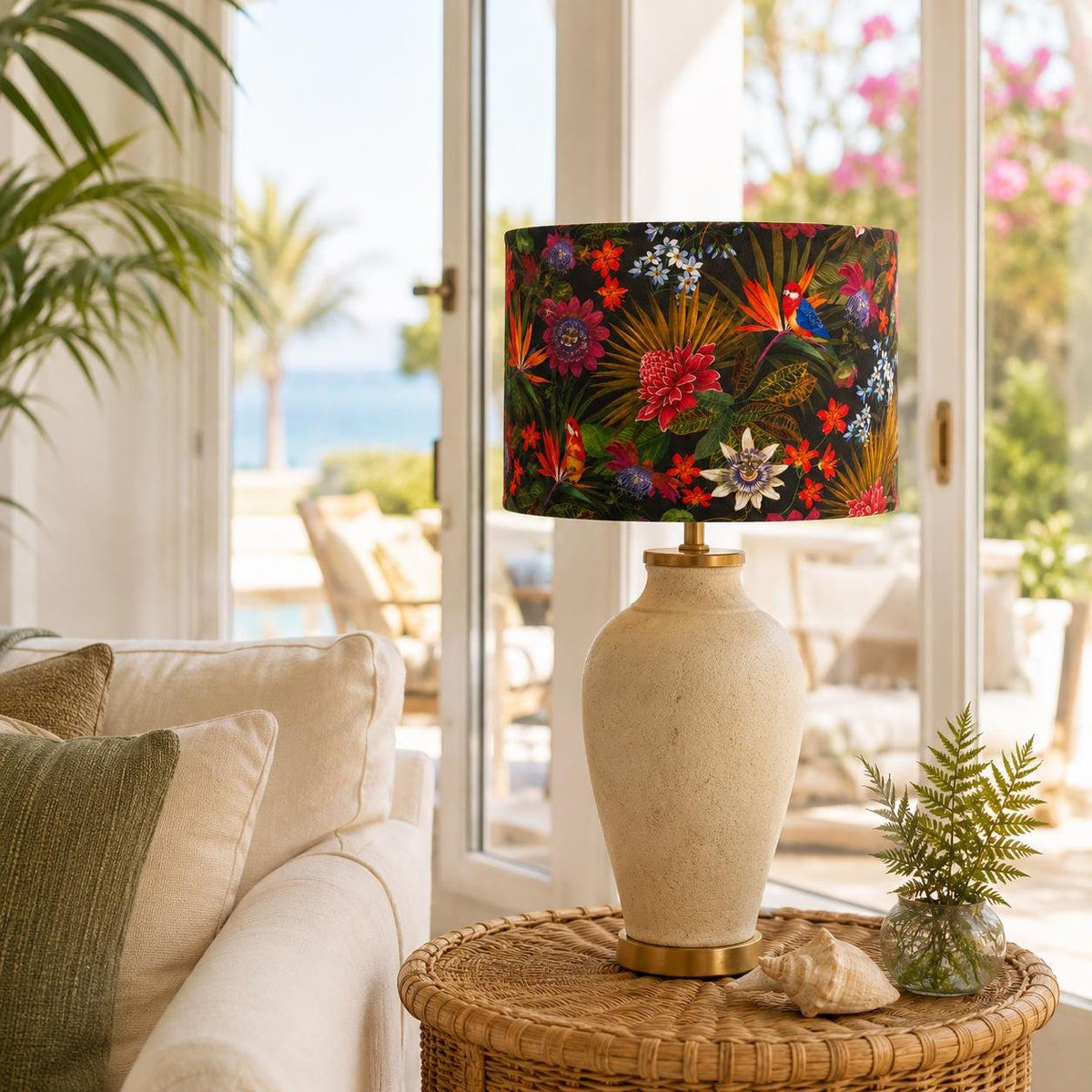 Dark floral Passiflora UV-resistant lampshade shape and size detail
