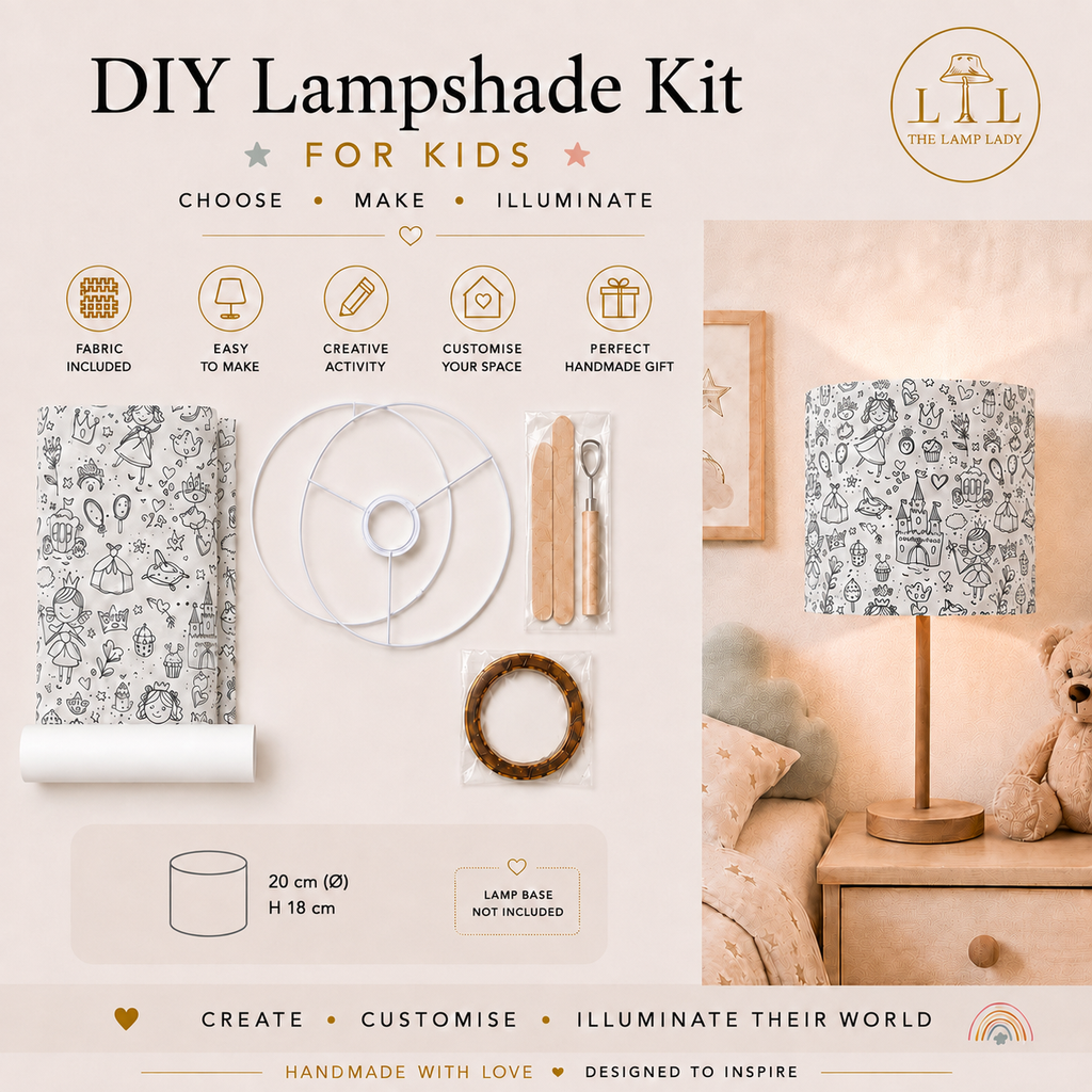 Kids colour-in DIY lampshade kit cover showing the Ø20 cm × H18 cm size, kit contents and finished lampshade – Made in Italy