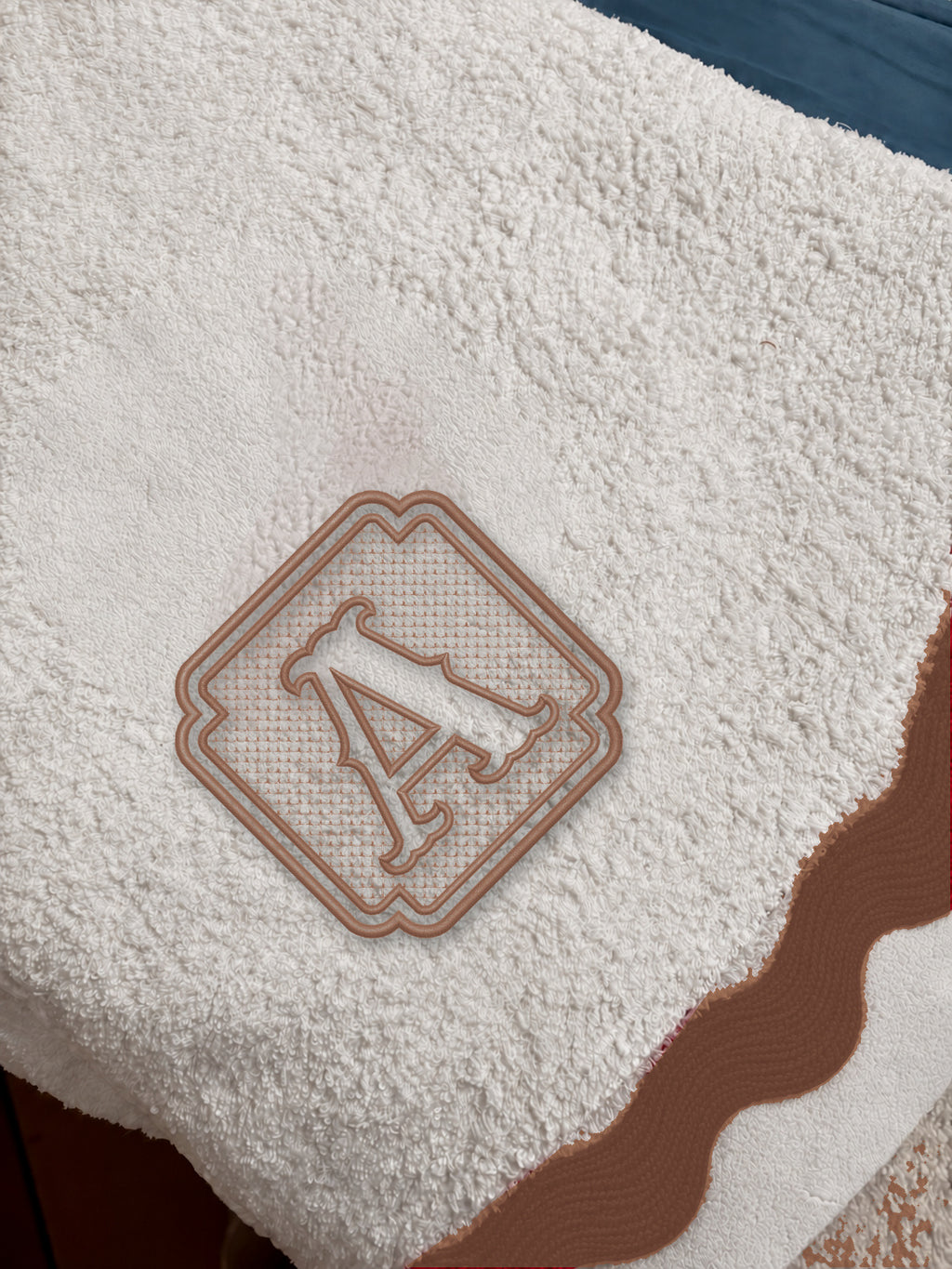 White 70 × 140 cm Italian cotton towel, model 01 framed monogram, Coffee embroidery